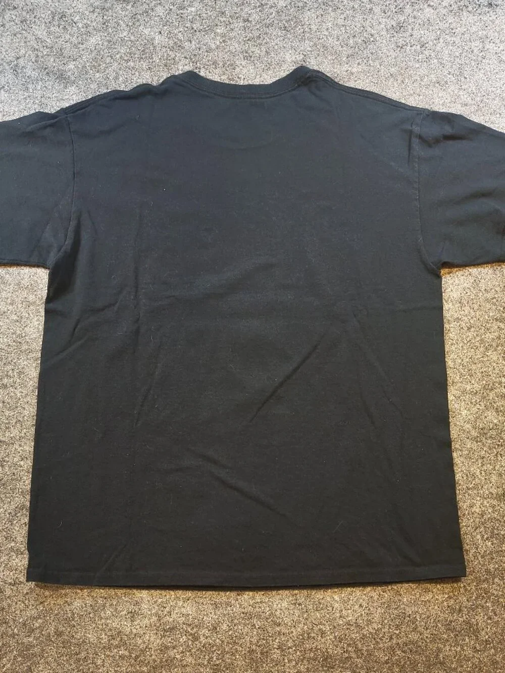 IT Pennywise Horror Graphic Tee – Men’s Large – Black